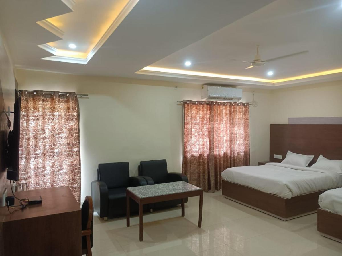 Hotel Rajwada Palace Órcsha Kültér fotó