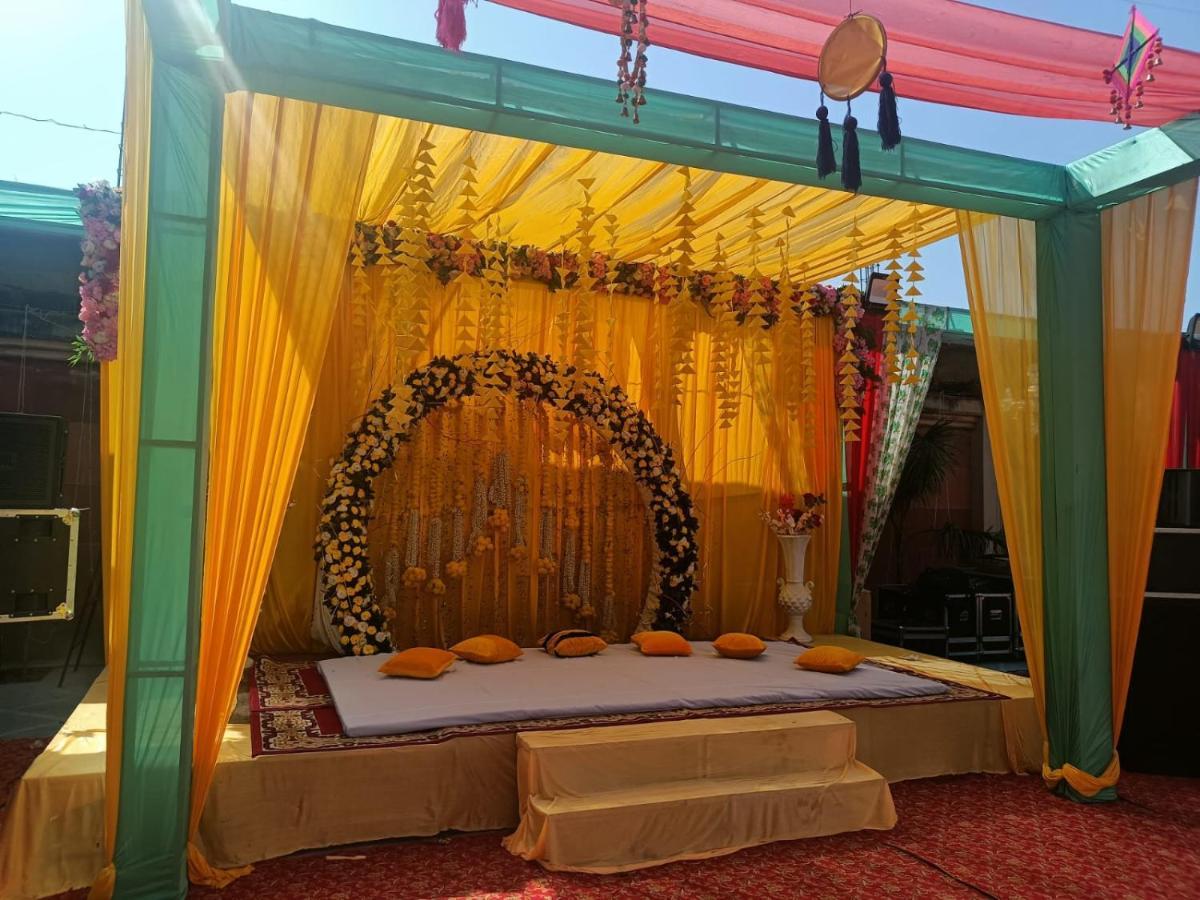 Hotel Rajwada Palace Órcsha Kültér fotó