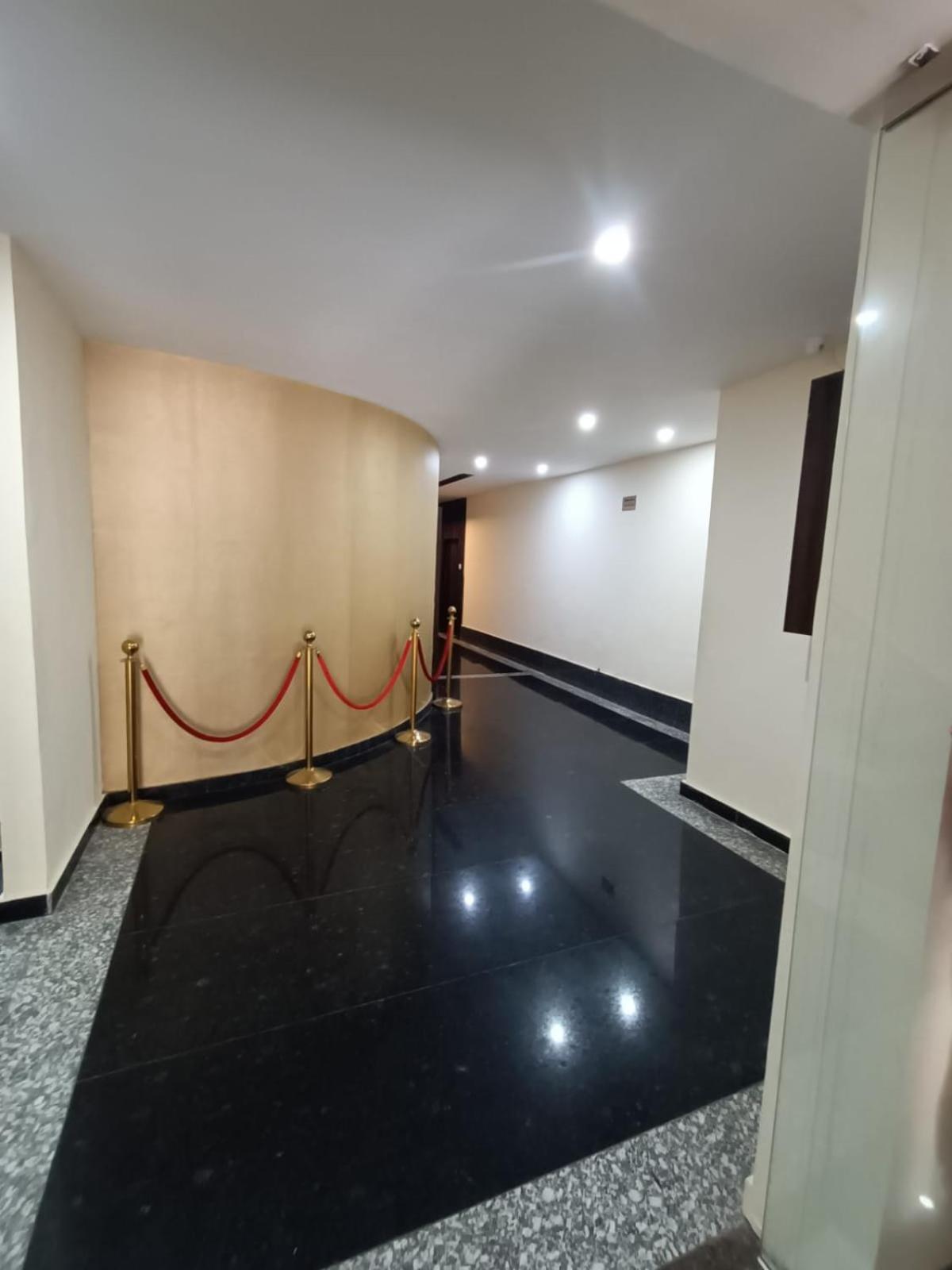 Hotel Rajwada Palace Órcsha Kültér fotó