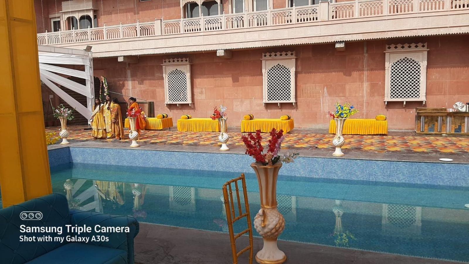 Hotel Rajwada Palace Órcsha Kültér fotó